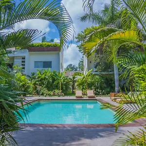 Hotel Xscapetulum Tulum