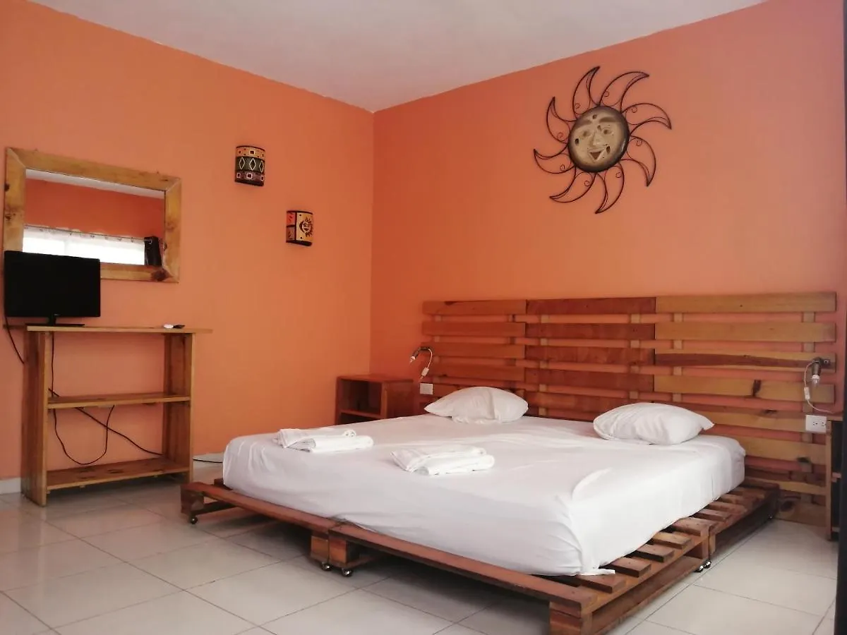 Guest House La Casa Del Quetzal Merida