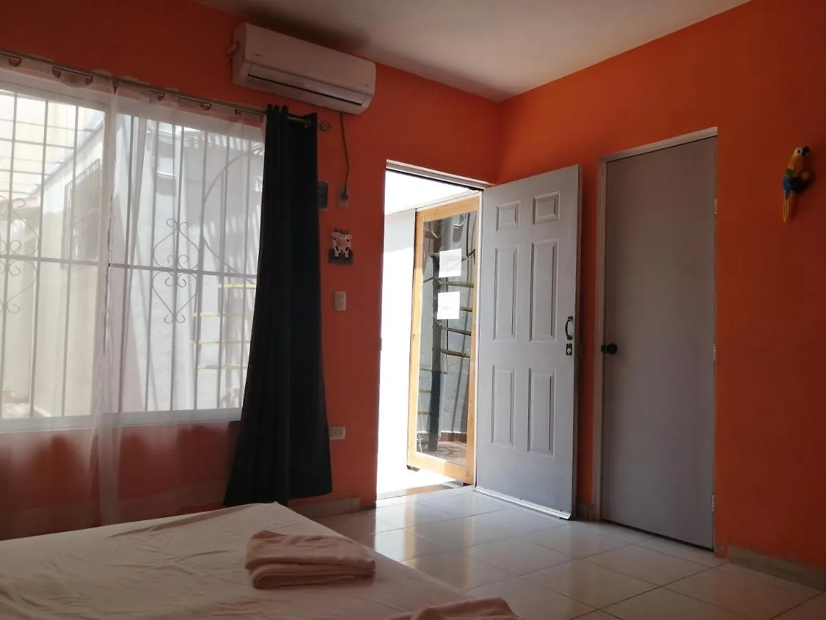 Guest House La Casa Del Quetzal Merida